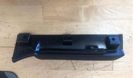 Vỏ bánh xe tay trái cho Tesla Model X 2015-2021 Nhựa màu đen