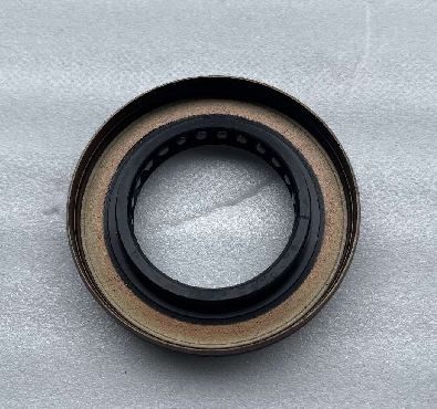 Output AXLE SEAL- 3DU - 40 X 67 FOR TESLA MODEL 3/Y/S/X 1108557-00-A cao su màu đen