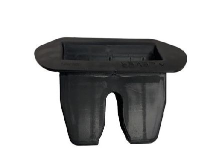 LIFTGATE CINCH LATCH COVER cho TESLA MODEL Y 2021 1584544-00-B